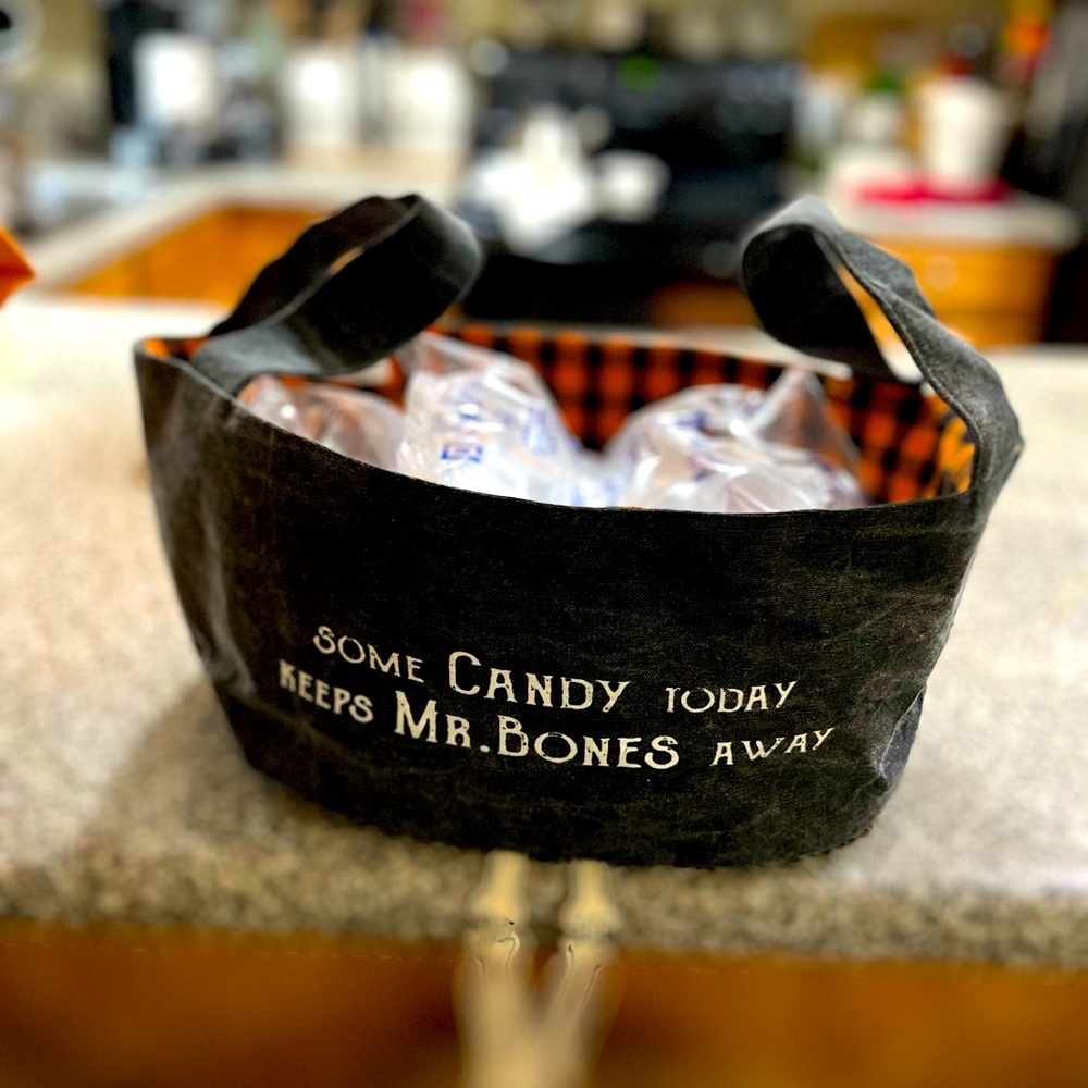 Mud Pie treat bag